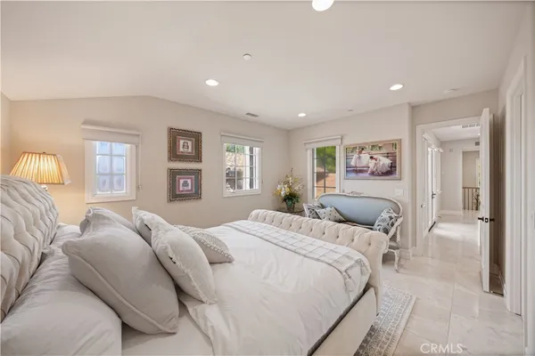 $6,860,000 | 20 Blue Summit, Irvine, CA 92603