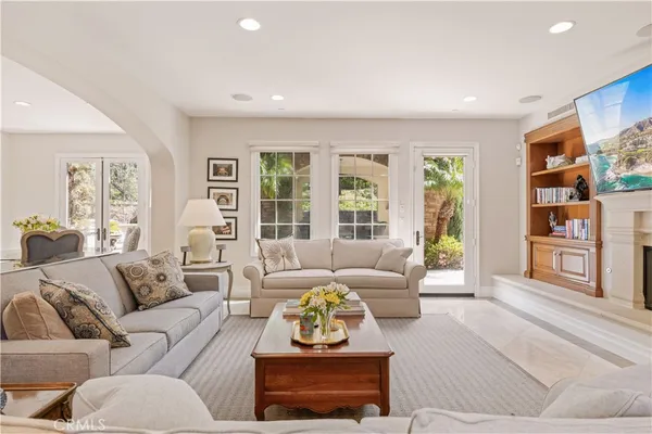 $6,860,000 | 20 Blue Summit, Irvine, CA 92603