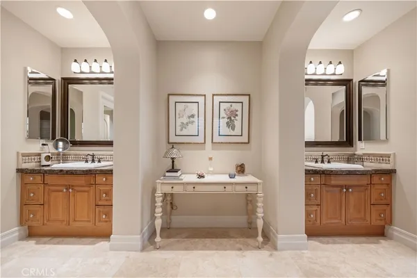 $6,860,000 | 20 Blue Summit, Irvine, CA 92603