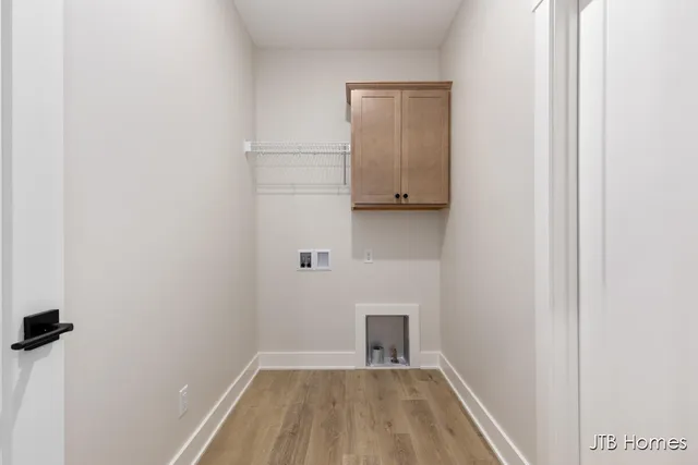 $470,000 | 5548 Albright Avenue Southwest, Unit 22, Grandville, MI 49418