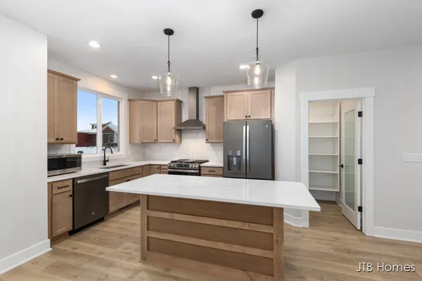 $470,000 | 5548 Albright Avenue Southwest, Unit 22, Grandville, MI 49418