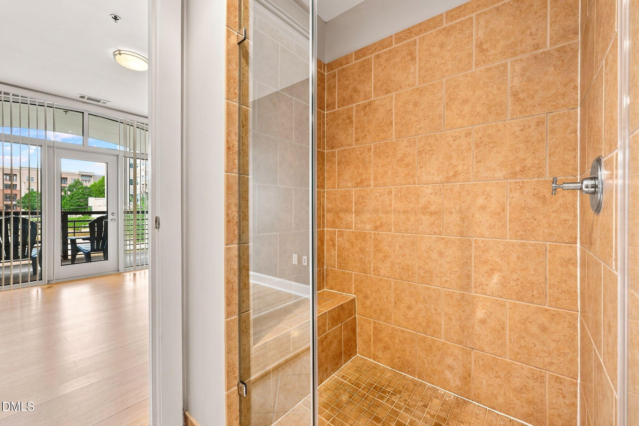 618 North Boylan Avenue, Unit 302 Raleigh, NC 27603 - Photo 18 of 68 Large shower with a bench seat