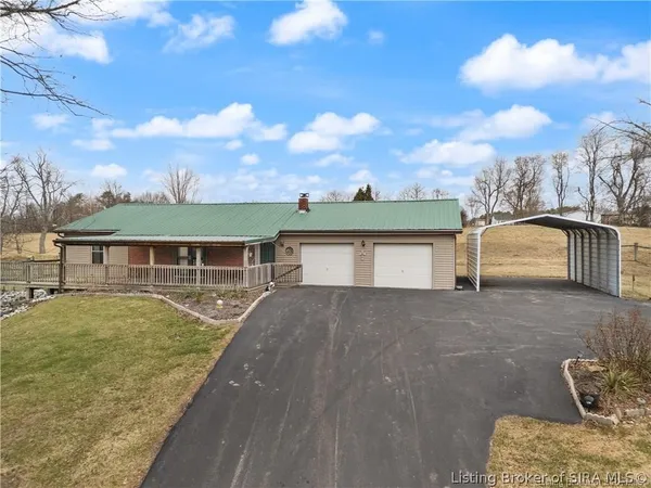 $450,000 | 2825 South Casey Road, Henryville, IN 47126
