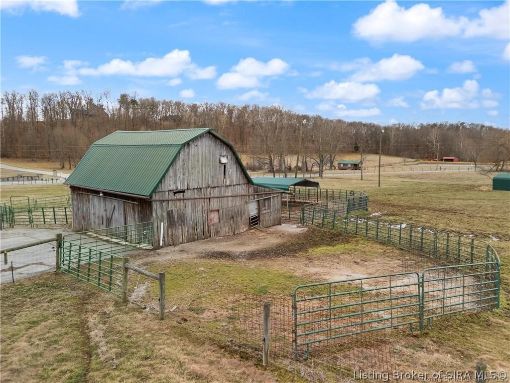 2825 South Casey Road Henryville, IN 47126 - Photo 10 of 51