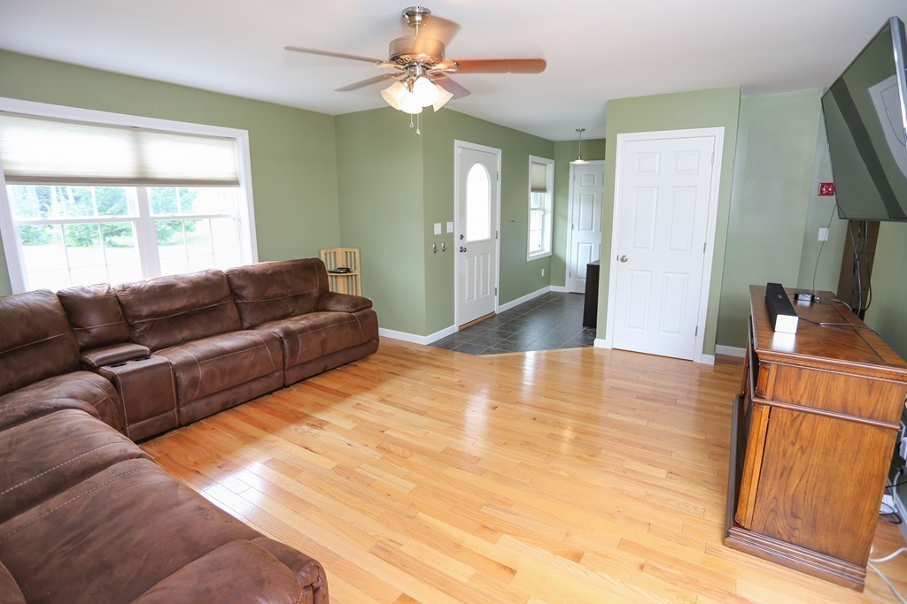 9 Meadow Pond Road Belchertown, MA 01007 - Photo 9 of 30 Gallery Image 9