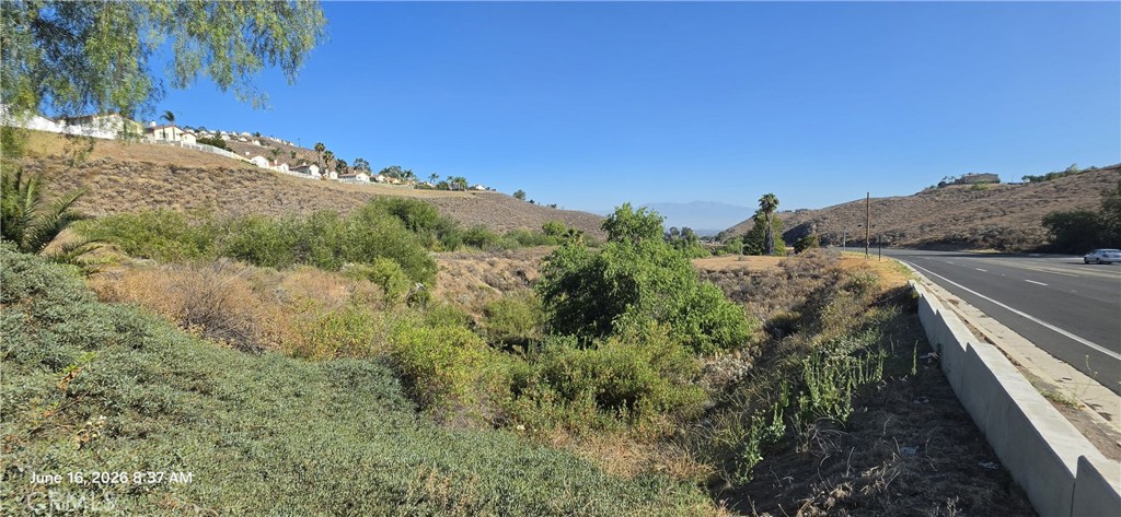 17401 La Sierra Avenue Riverside, CA 92503 - Photo 5 of 6