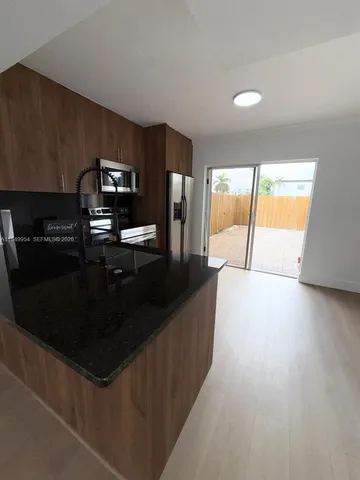 $2,700 | 8255 Northwest 6th Terrace, Unit 228, Miami, FL 33126