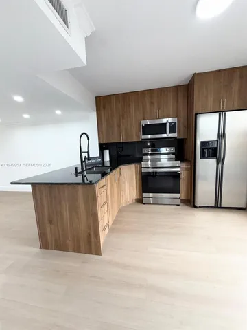 $2,700 | 8255 Northwest 6th Terrace, Unit 228, Miami, FL 33126