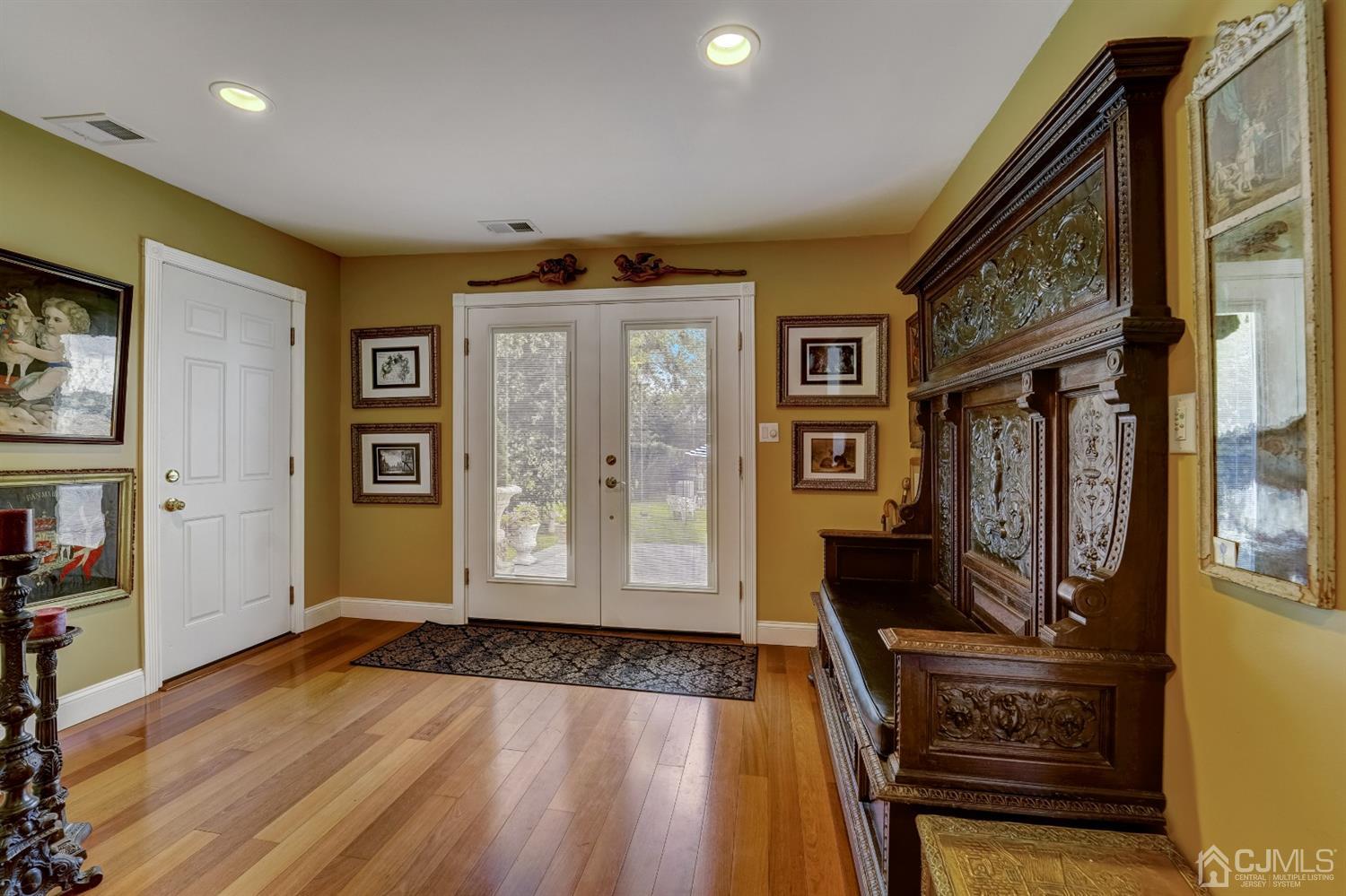 74 Rowland Road Cranbury, NJ 08512 - Photo 14 of 39