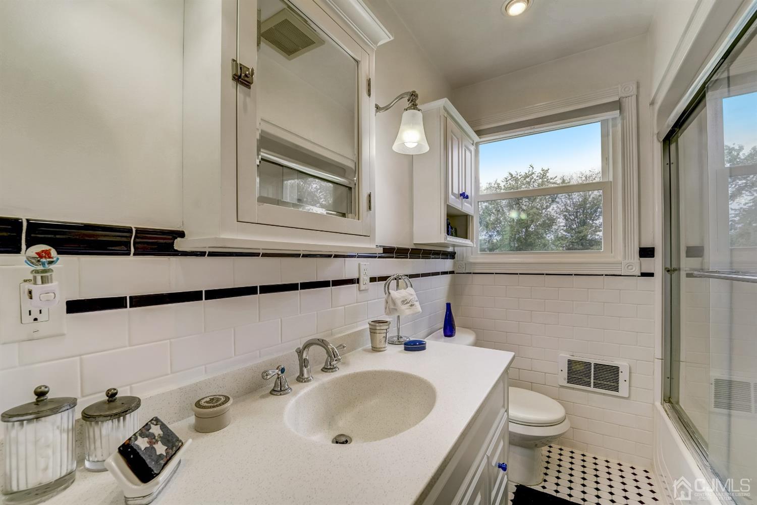 74 Rowland Road Cranbury, NJ 08512 - Photo 26 of 39