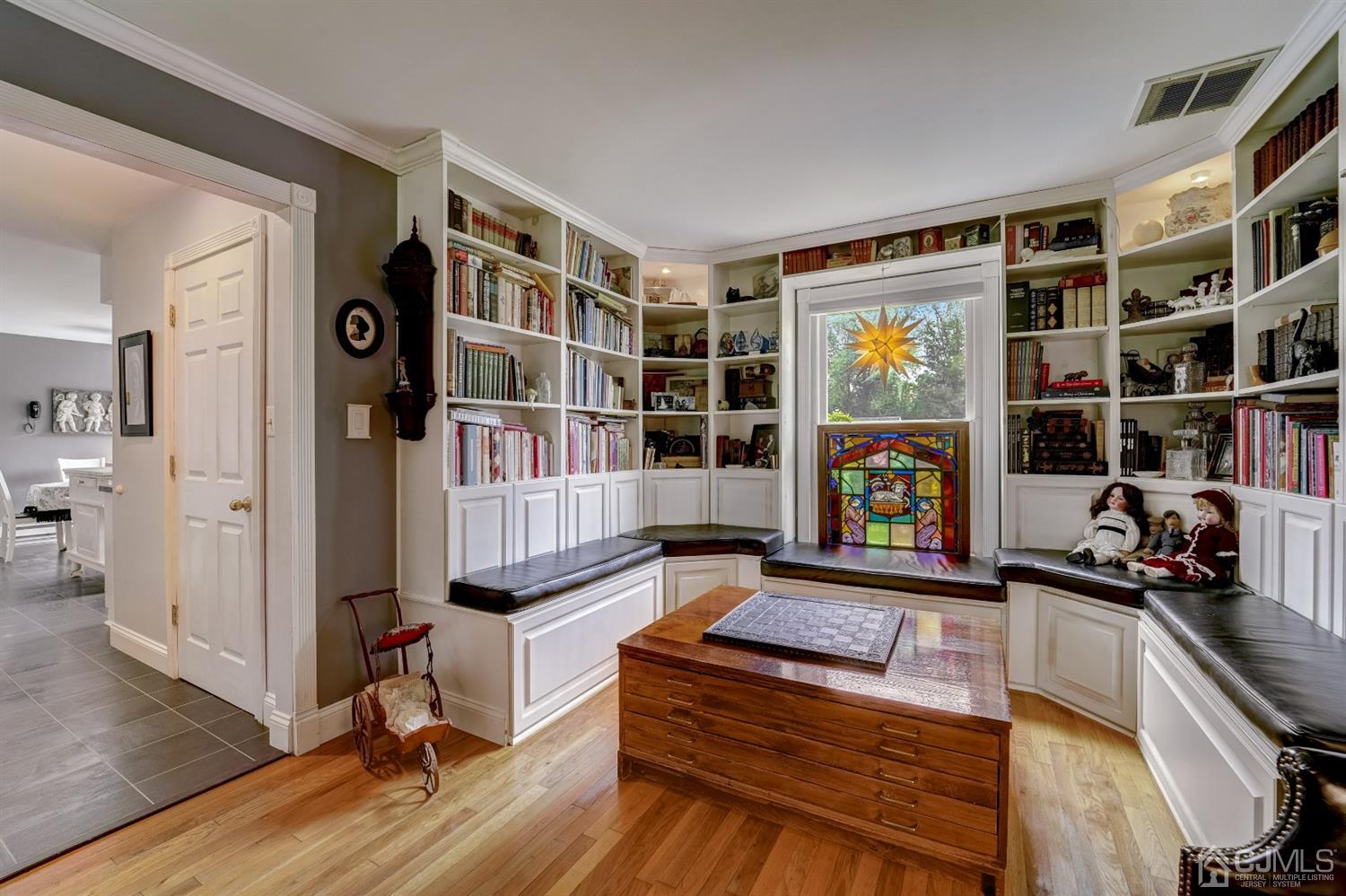 74 Rowland Road Cranbury, NJ 08512 - Photo 6 of 39
