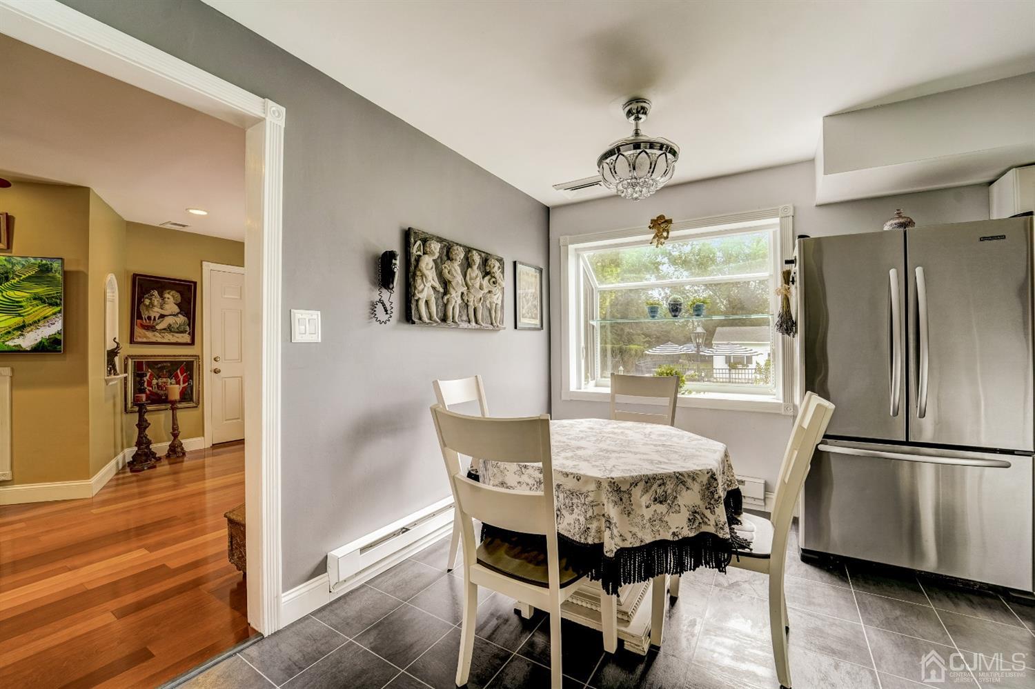 74 Rowland Road Cranbury, NJ 08512 - Photo 7 of 39