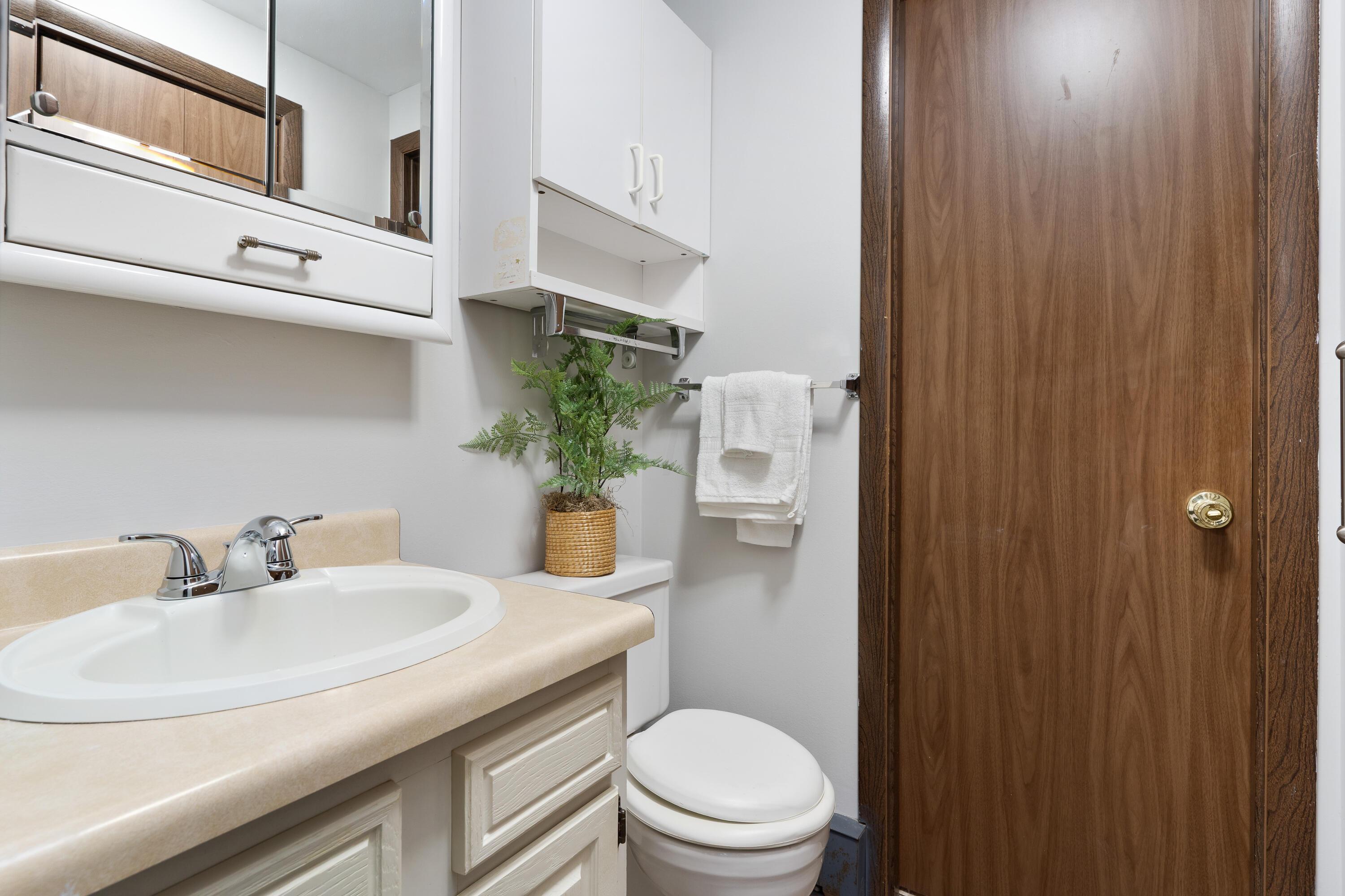 5591 Liberty Road North Powell, OH 43065 - Photo 22 of 41 Half Bathroom