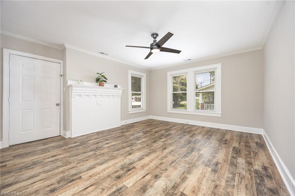 900 Salisbury Avenue Spencer, NC 28159 - Photo 5 of 19