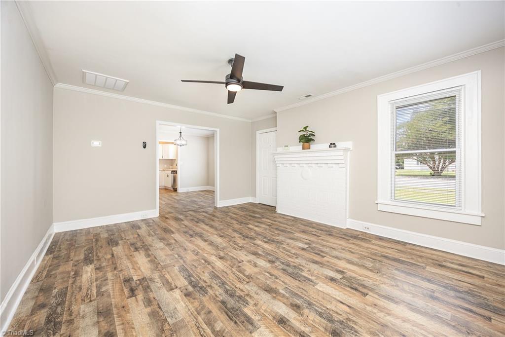 900 Salisbury Avenue Spencer, NC 28159 - Photo 6 of 19