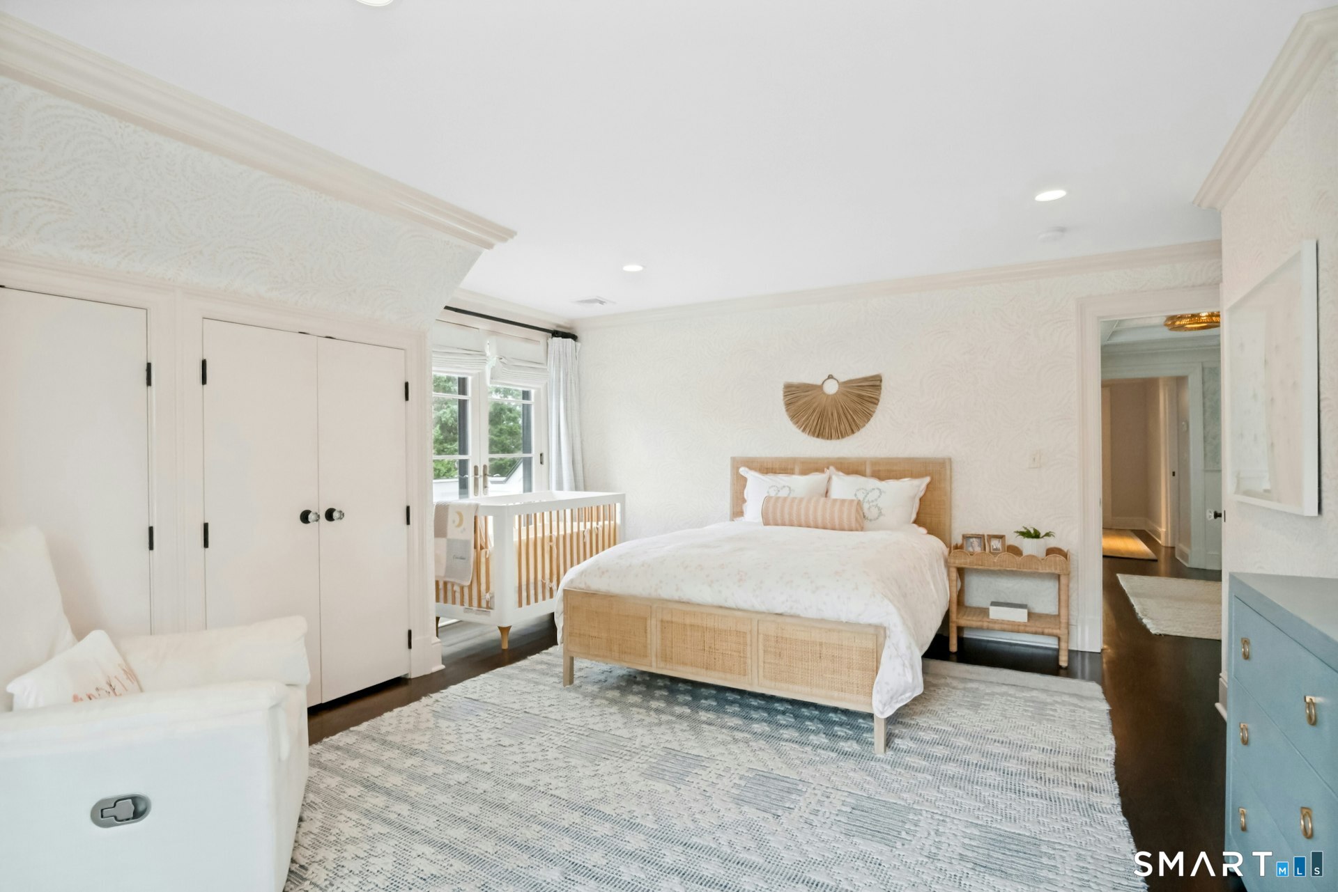58 Rogers Road Stamford, CT 06902 - Photo 19 of 38