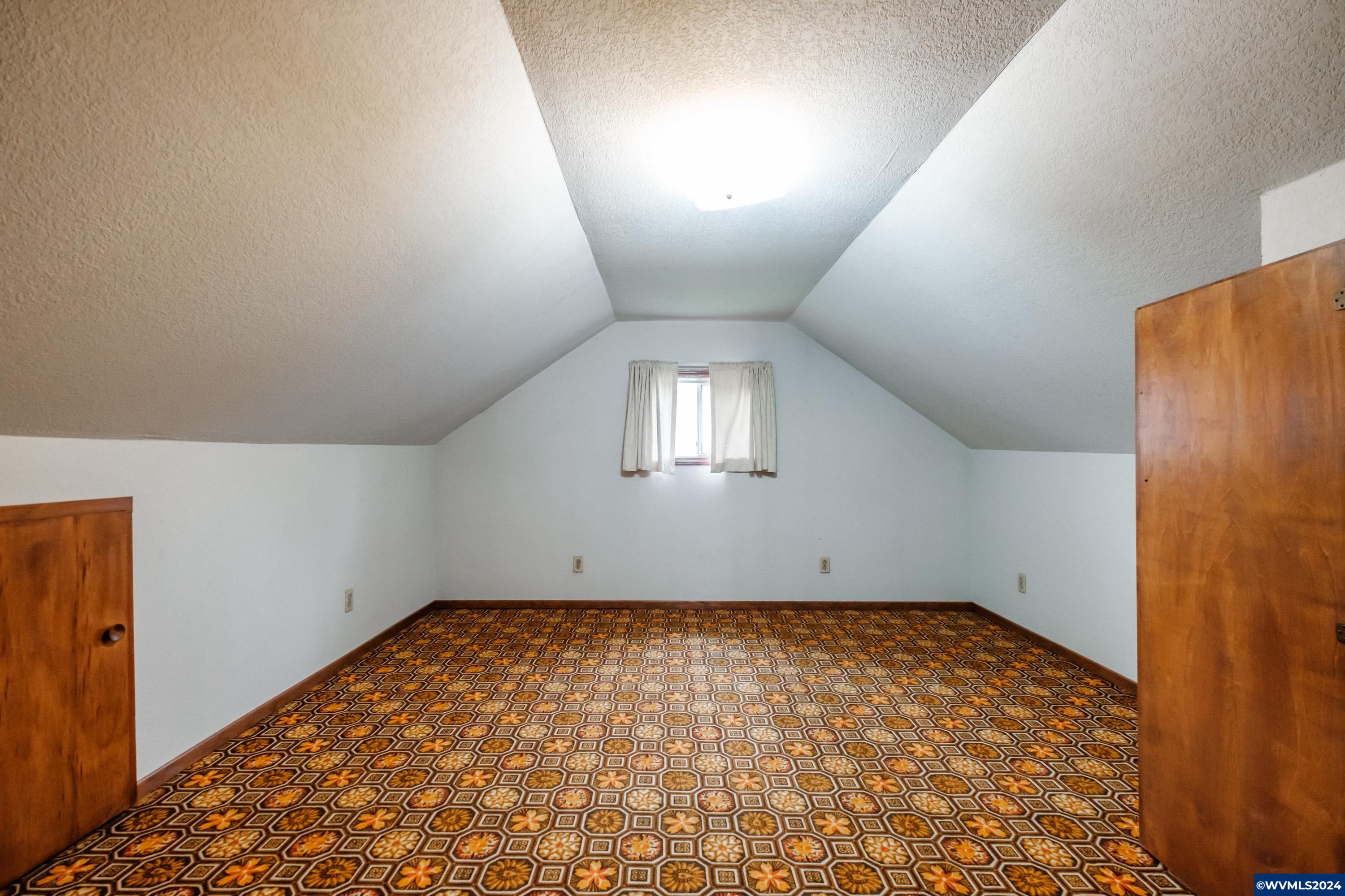 286 9th Street Lyons, OR 97358 - Photo 30 of 42 Gallery Image 30