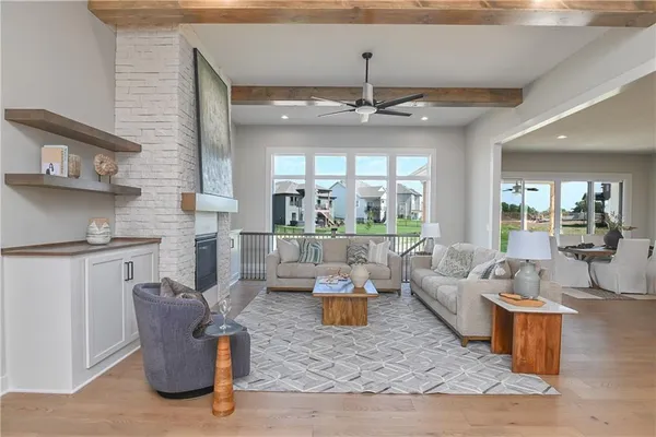 $831,775 | 24621 West 60th Street, Shawnee, KS 66226