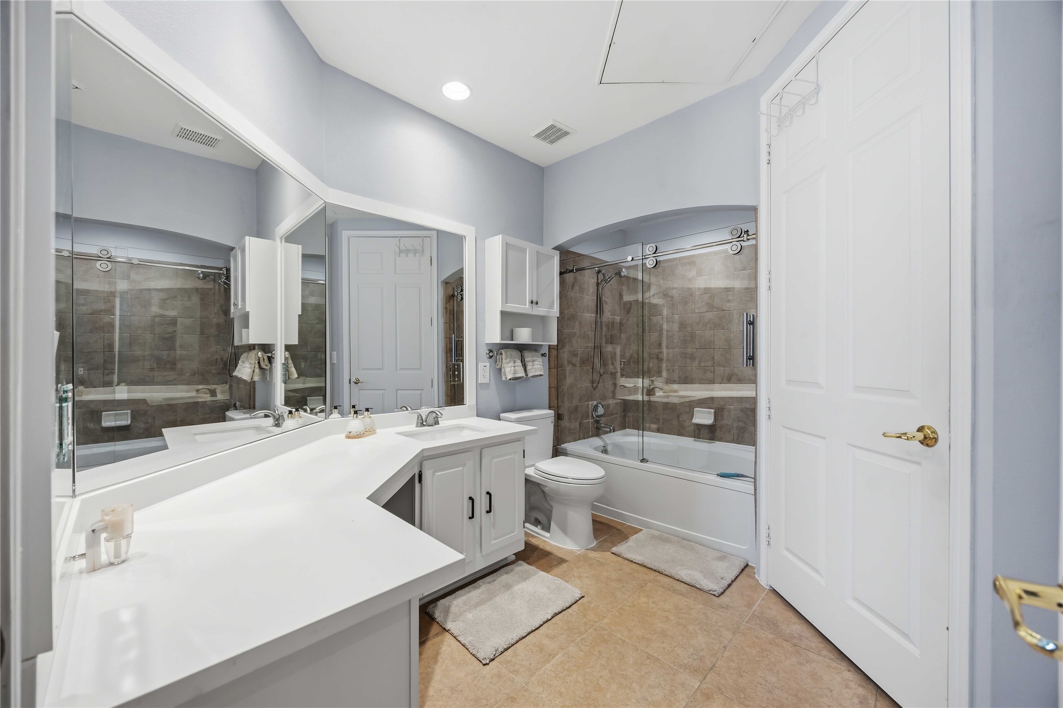 2400 McCue Road, Unit 252 Houston, TX 77056 - Photo 22 of 30