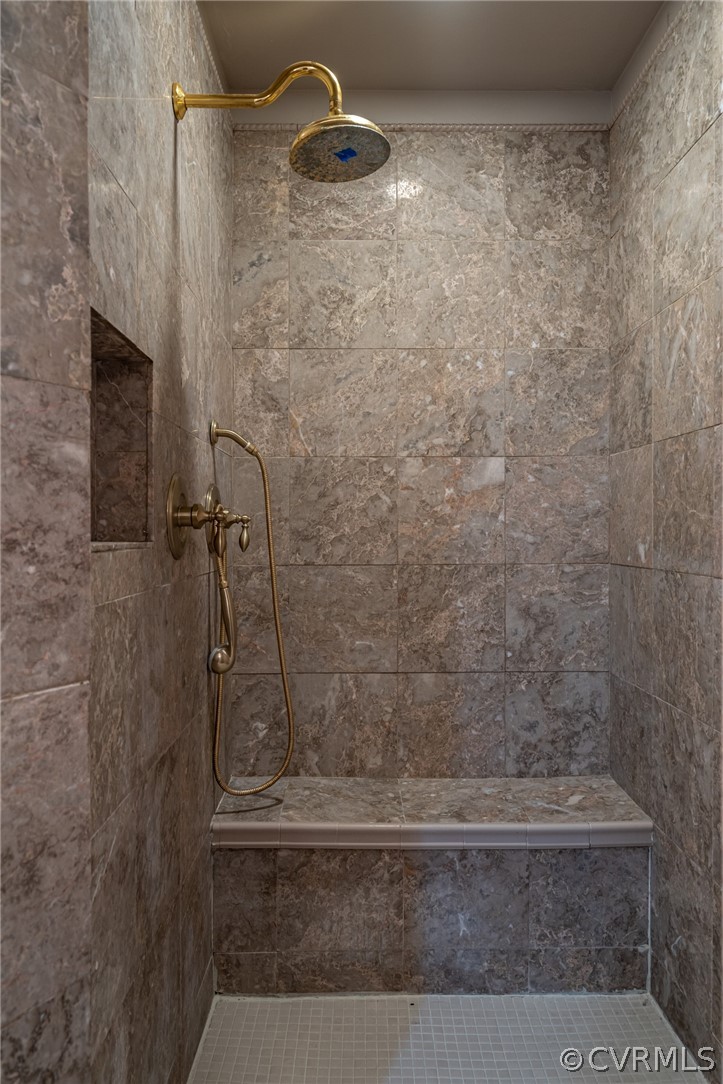 209 Castlerock Williamsburg, VA 23188 - Photo 21 of 31 a bathroom with a shower