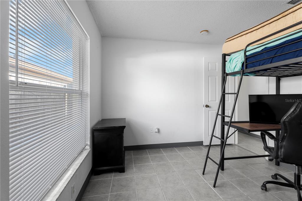 11852 Lark Song Loop Riverview, FL 33579 - Photo 17 of 18