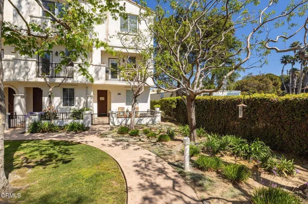 $725,000 | 148 Beach Side Court, Ventura, CA 93001