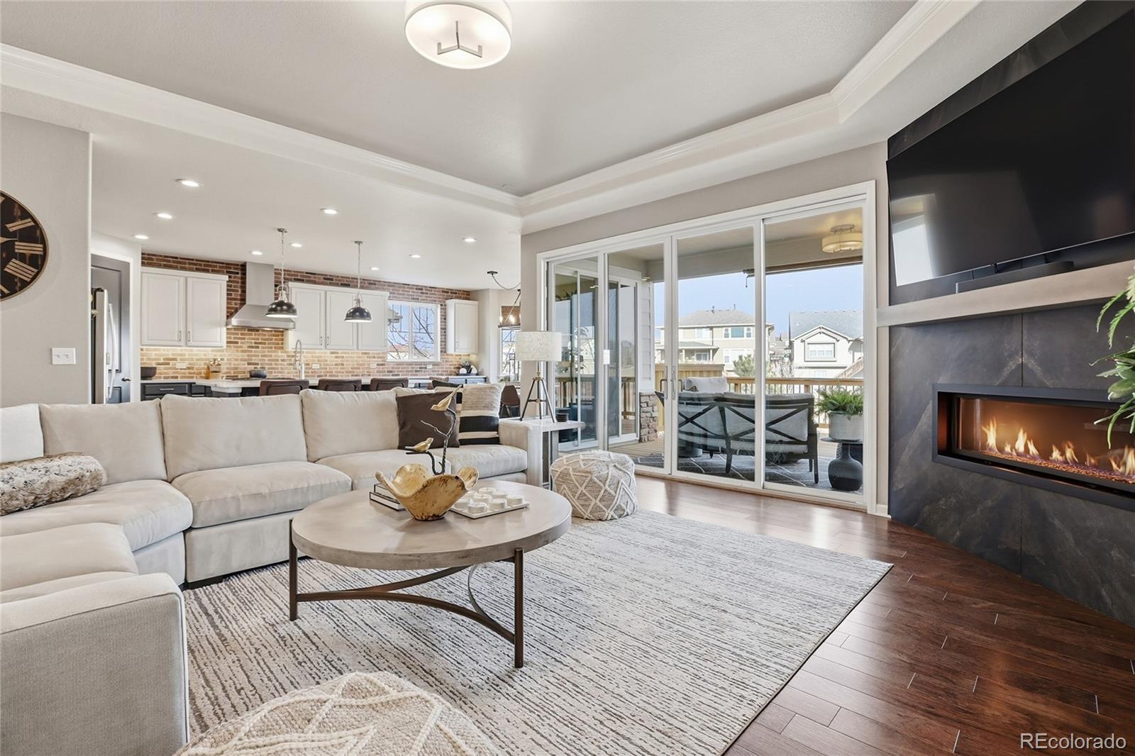 4920 South Rome Way Aurora, CO 80015 - Photo 4 of 42