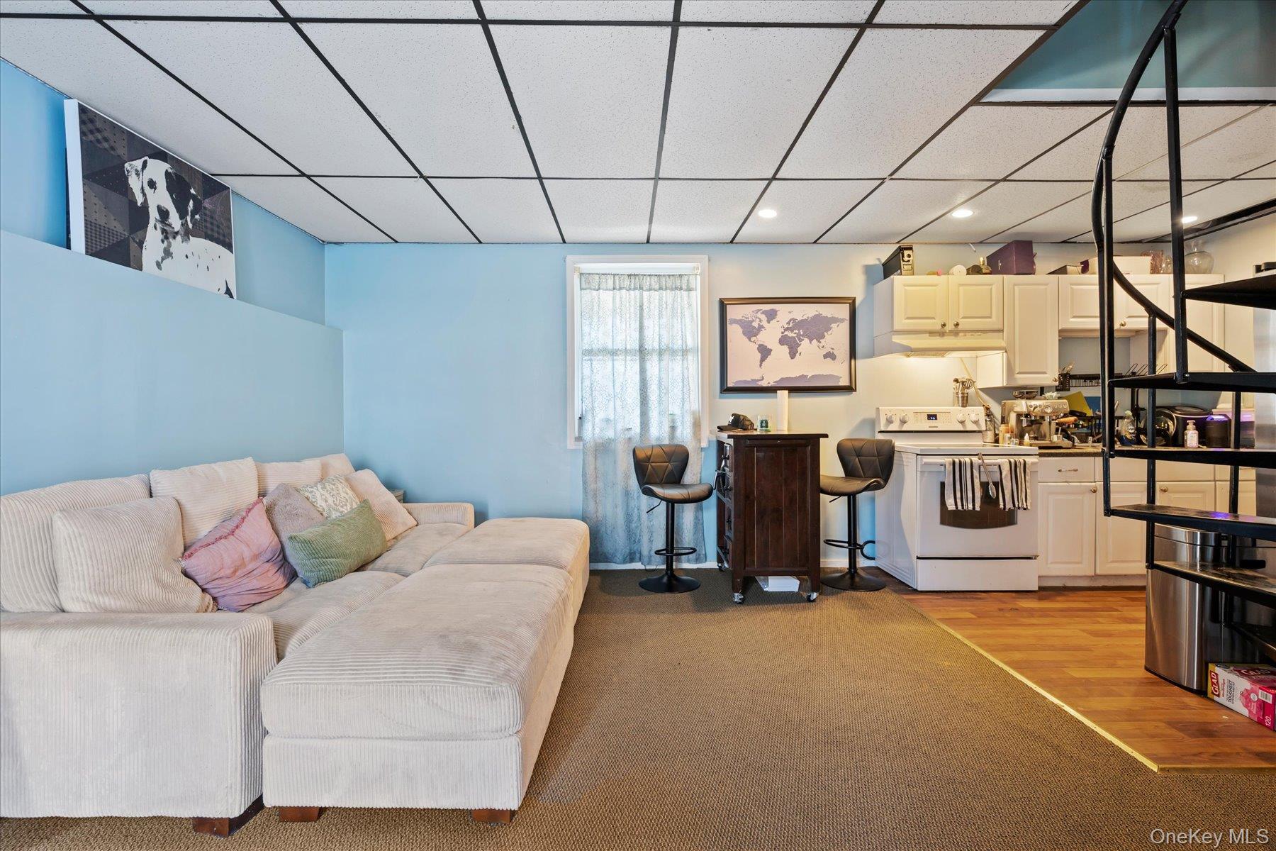 280 Moriches Road St. James, NY 11780 - Photo 18 of 39 a living room with furniture