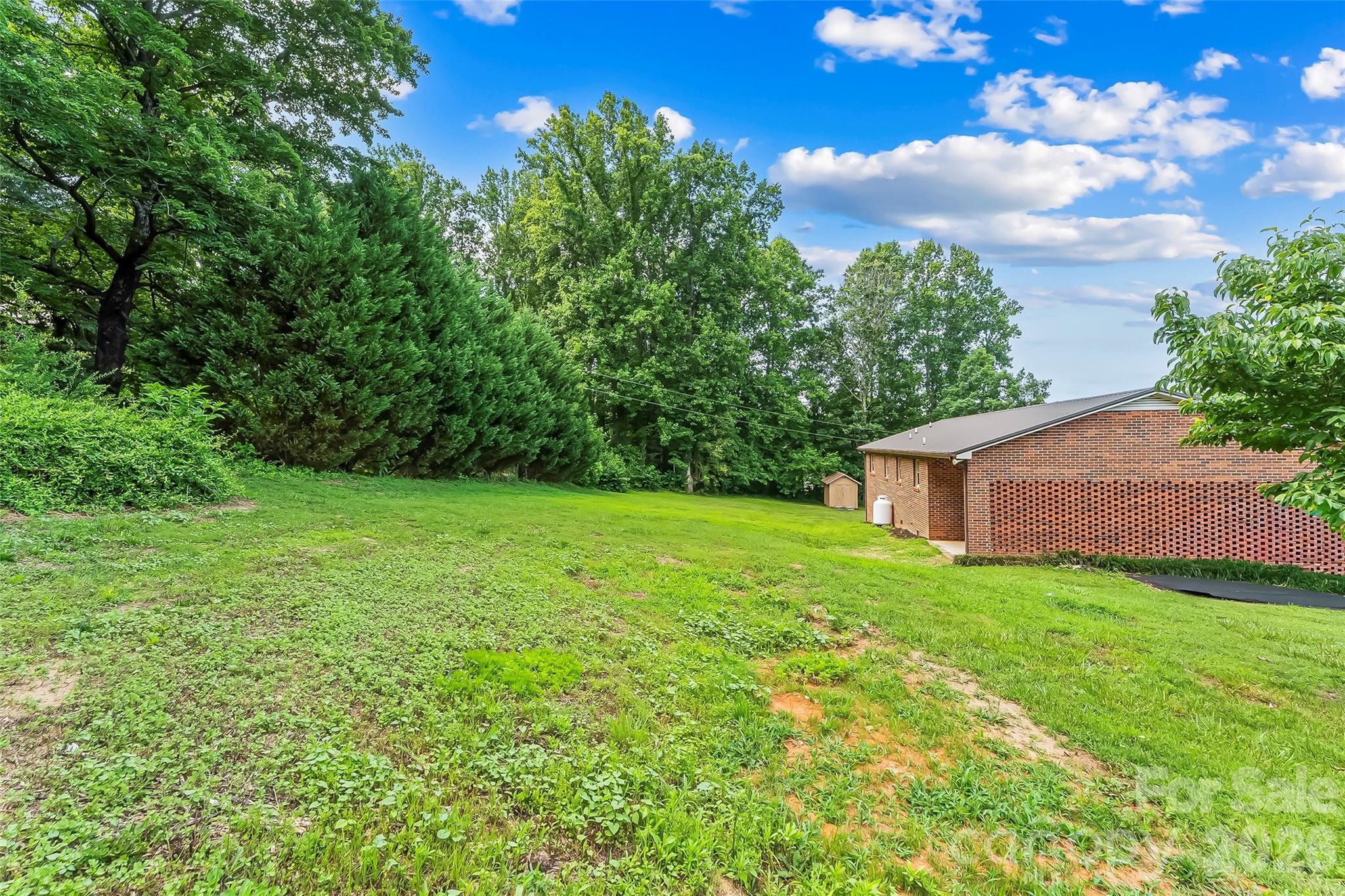 3695 Bradley Road Morganton, NC 28655 - Photo 23 of 30
