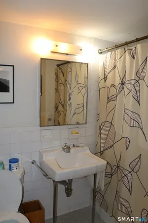 $109,000 | 31 Woodland Street, Unit 1J, Hartford, CT 06111