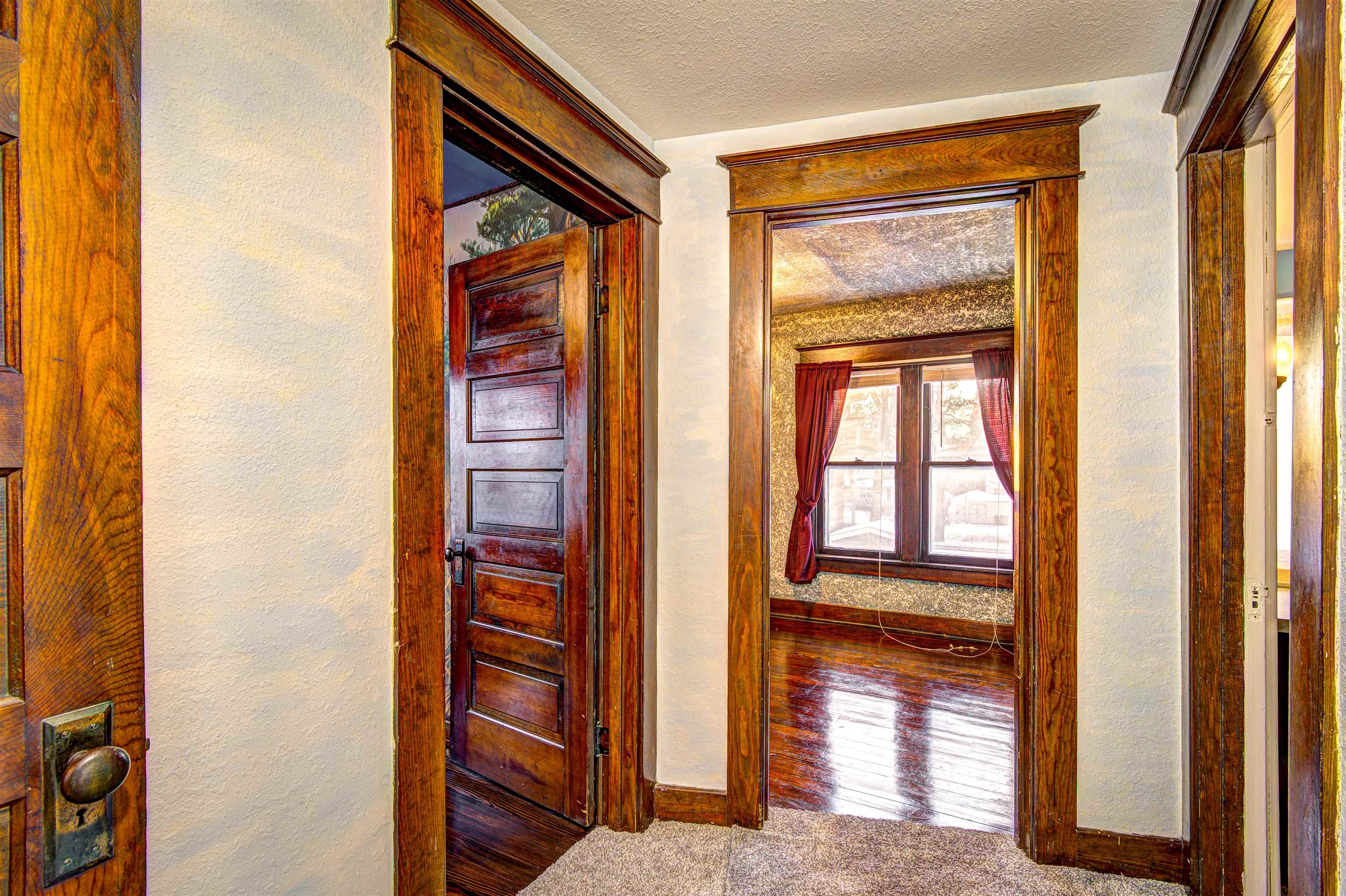 224 Rockingham Avenue Alma, MI 48801 - Photo 11 of 27 1940454-c23e3fcc-8d73-4672-a45d-b0adb5bc82fb.JPG