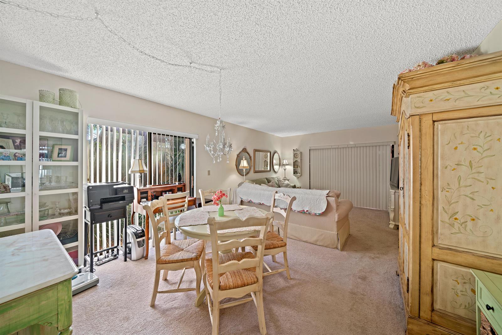300 East Club Circle, Unit 110 Boca Raton, FL 33487 - Photo 6 of 18 Gallery Image 6