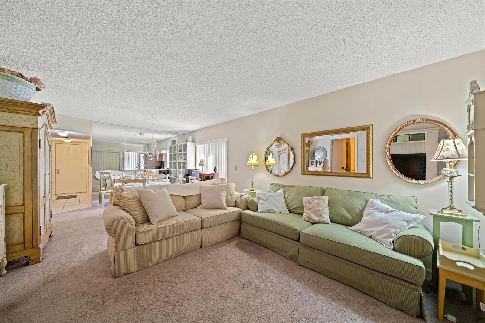 300 East Club Circle, Unit 110 Boca Raton, FL 33487 - Photo 7 of 18 Gallery Image 7