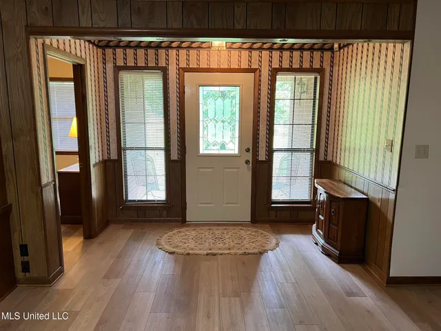 $315,000 | 1462 Bridgers Drive, Raymond, MS 39154