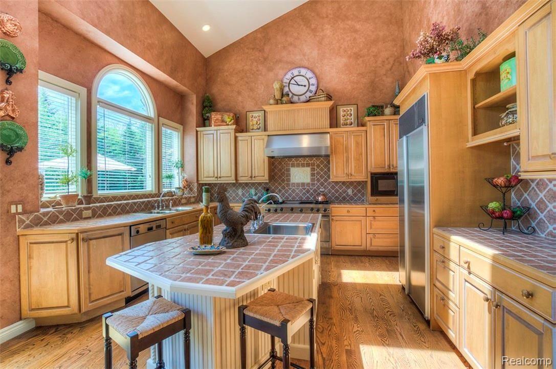 4789 Goodison Pl Drive Rochester, MI 48306 - Photo 12 of 24 web20.jpg