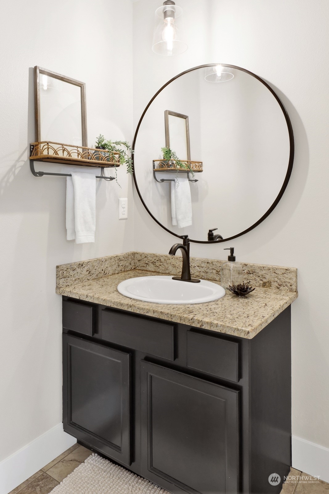 3682 Haggin Road Bellingham, WA 98226 - Photo 23 of 40 Gallery Image 23