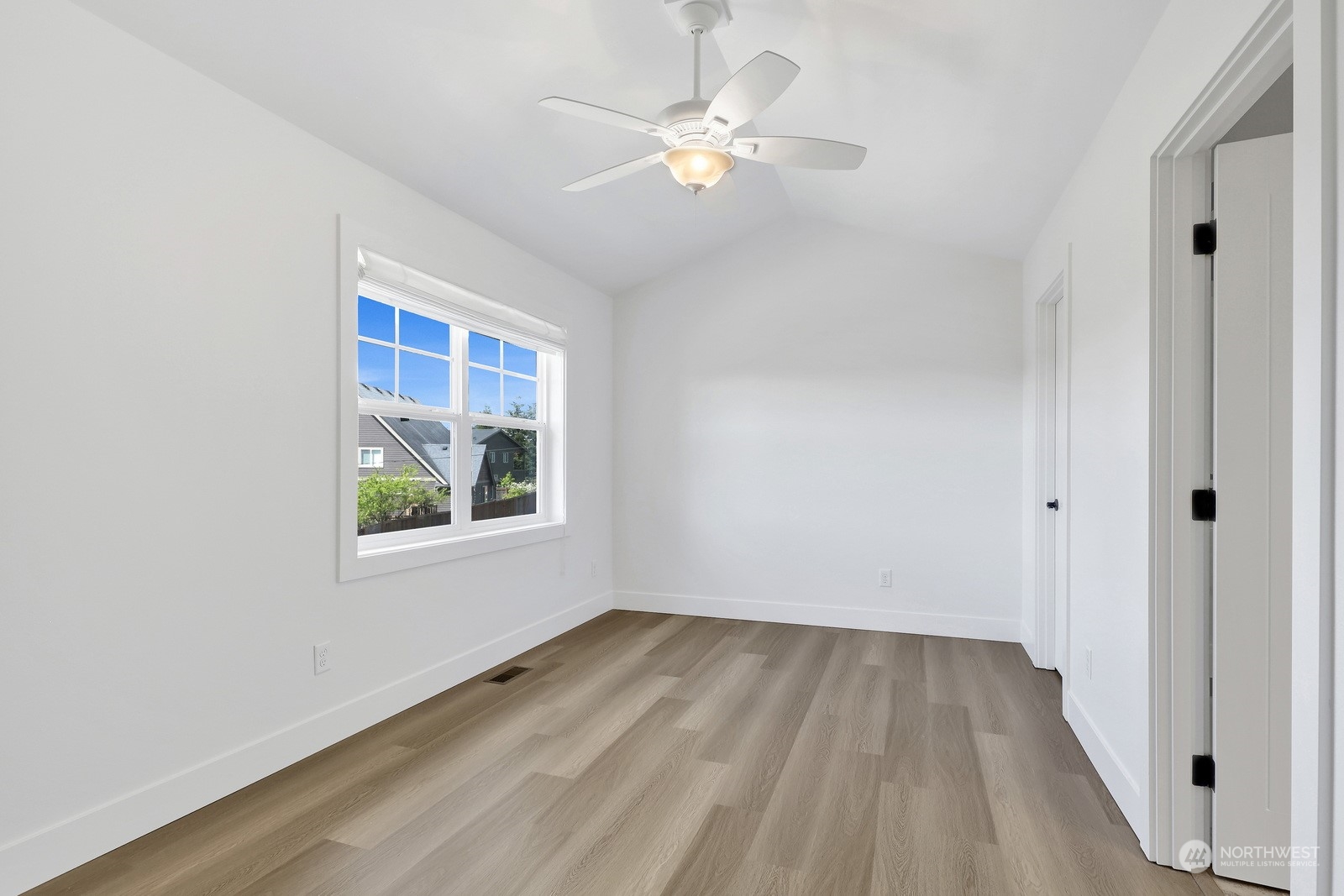 3682 Haggin Road Bellingham, WA 98226 - Photo 33 of 40 Gallery Image 33