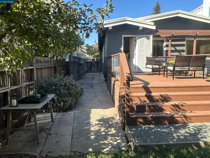 $849,000 | 4426 Park Boulevard, Oakland, CA 94602