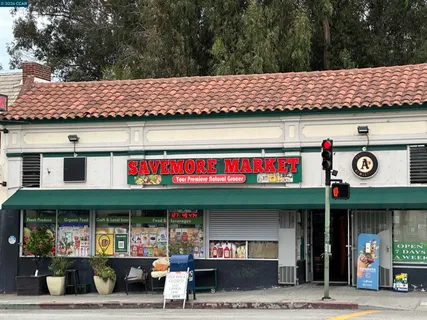 $849,000 | 4426 Park Boulevard, Oakland, CA 94602