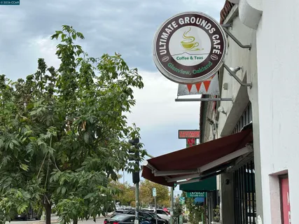 $849,000 | 4426 Park Boulevard, Oakland, CA 94602