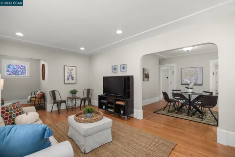 $849,000 | 4426 Park Boulevard, Oakland, CA 94602