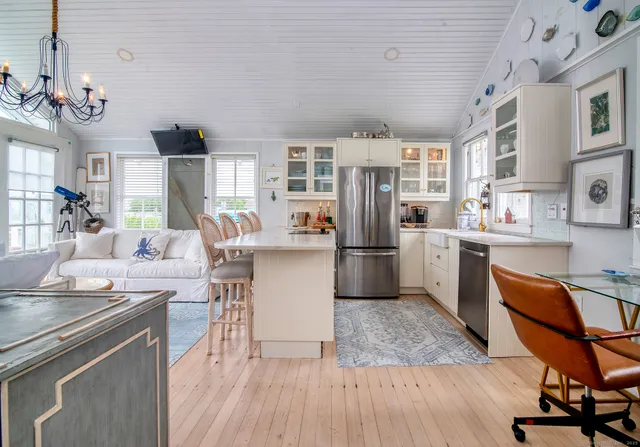 $6,000 | 114 Jupiter Point Road, Groton, CT 06340