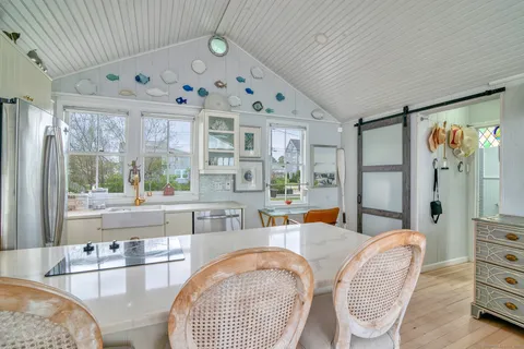 $6,000 | 114 Jupiter Point Road, Groton, CT 06340