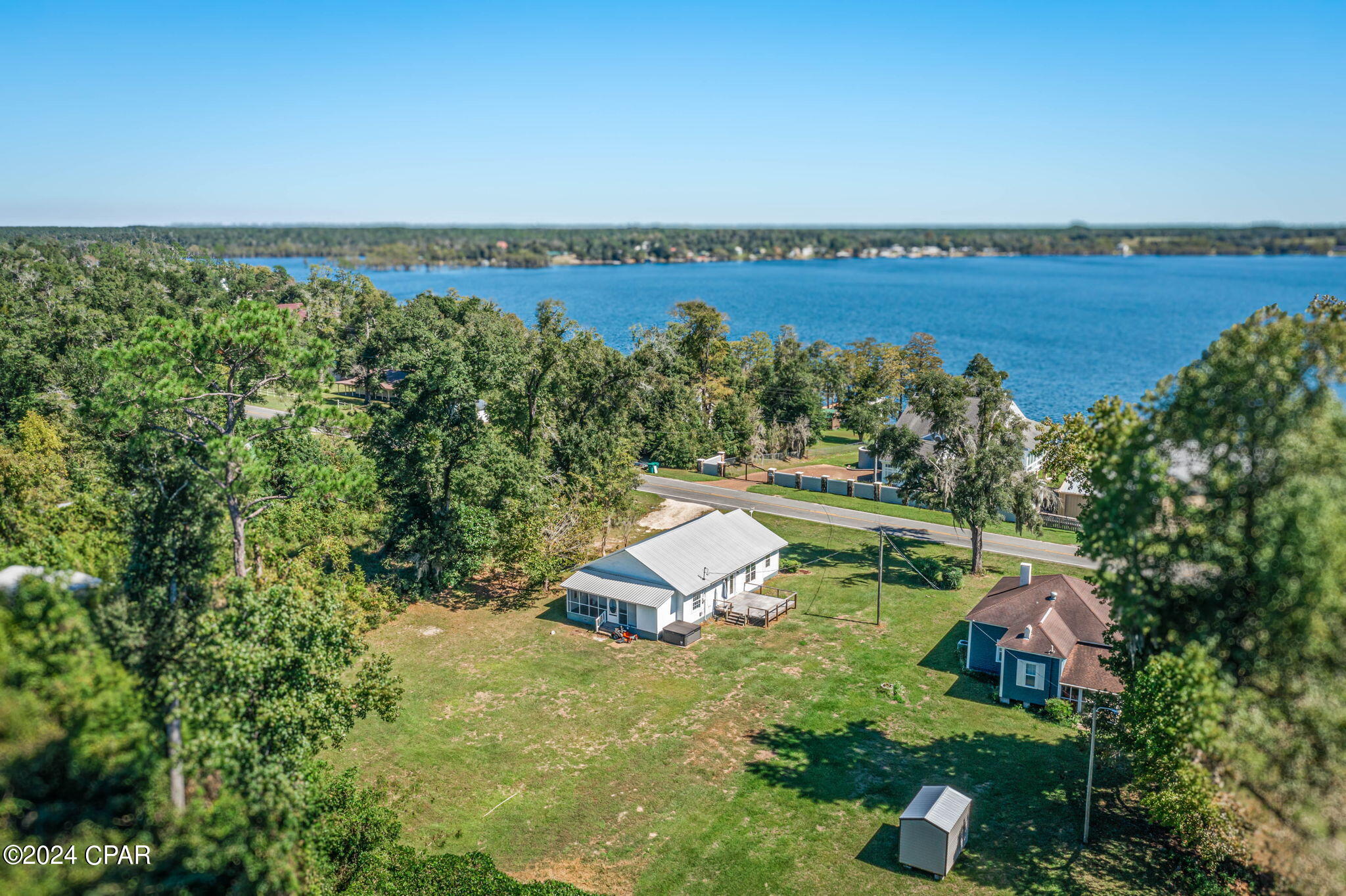 409 Lakepoint Road Alford, FL 32420 - Photo 34 of 43 Gallery Image 34