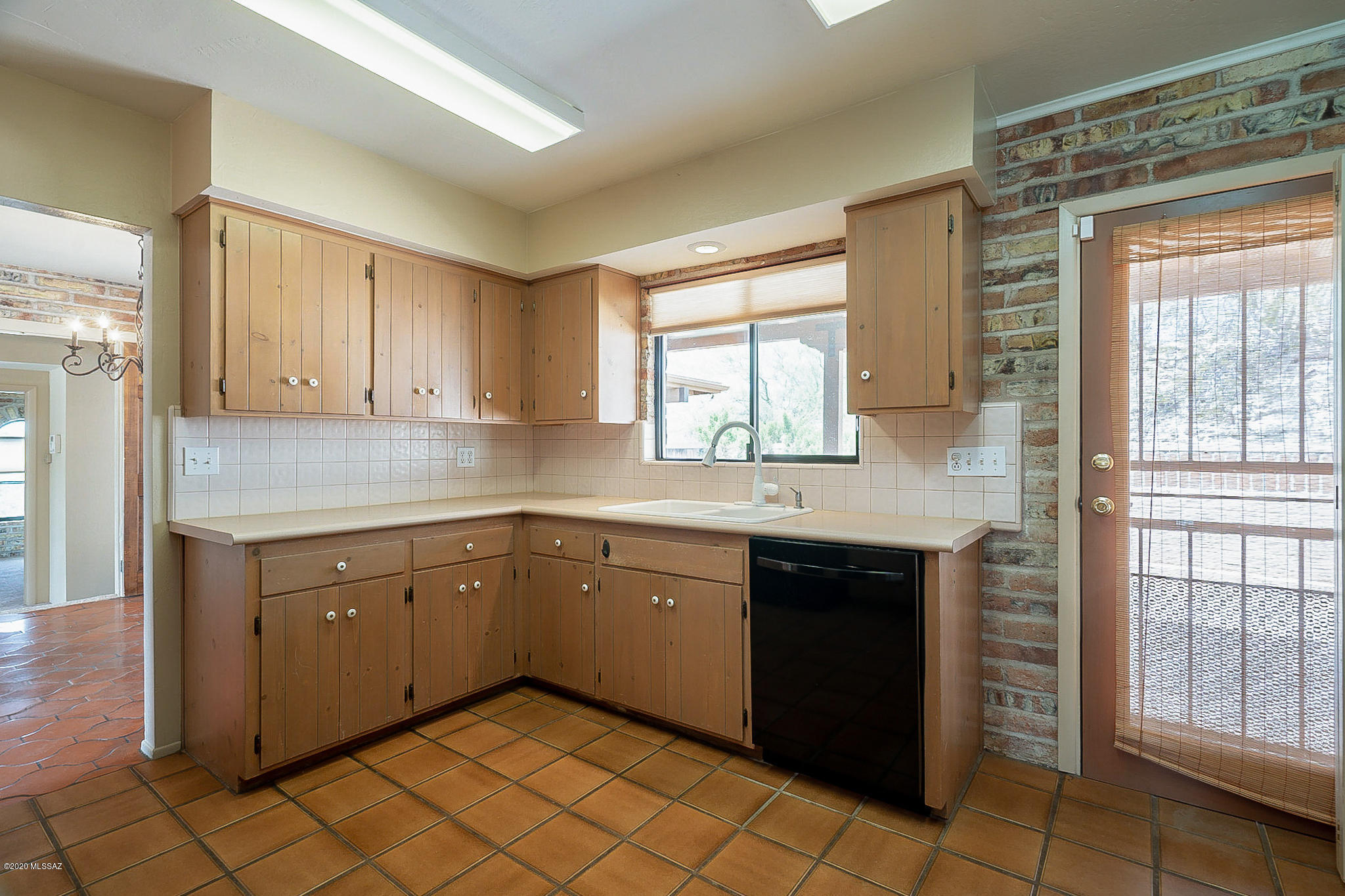 1101 West Roller Coaster Road Tucson, AZ 85704 - Photo 20 of 42