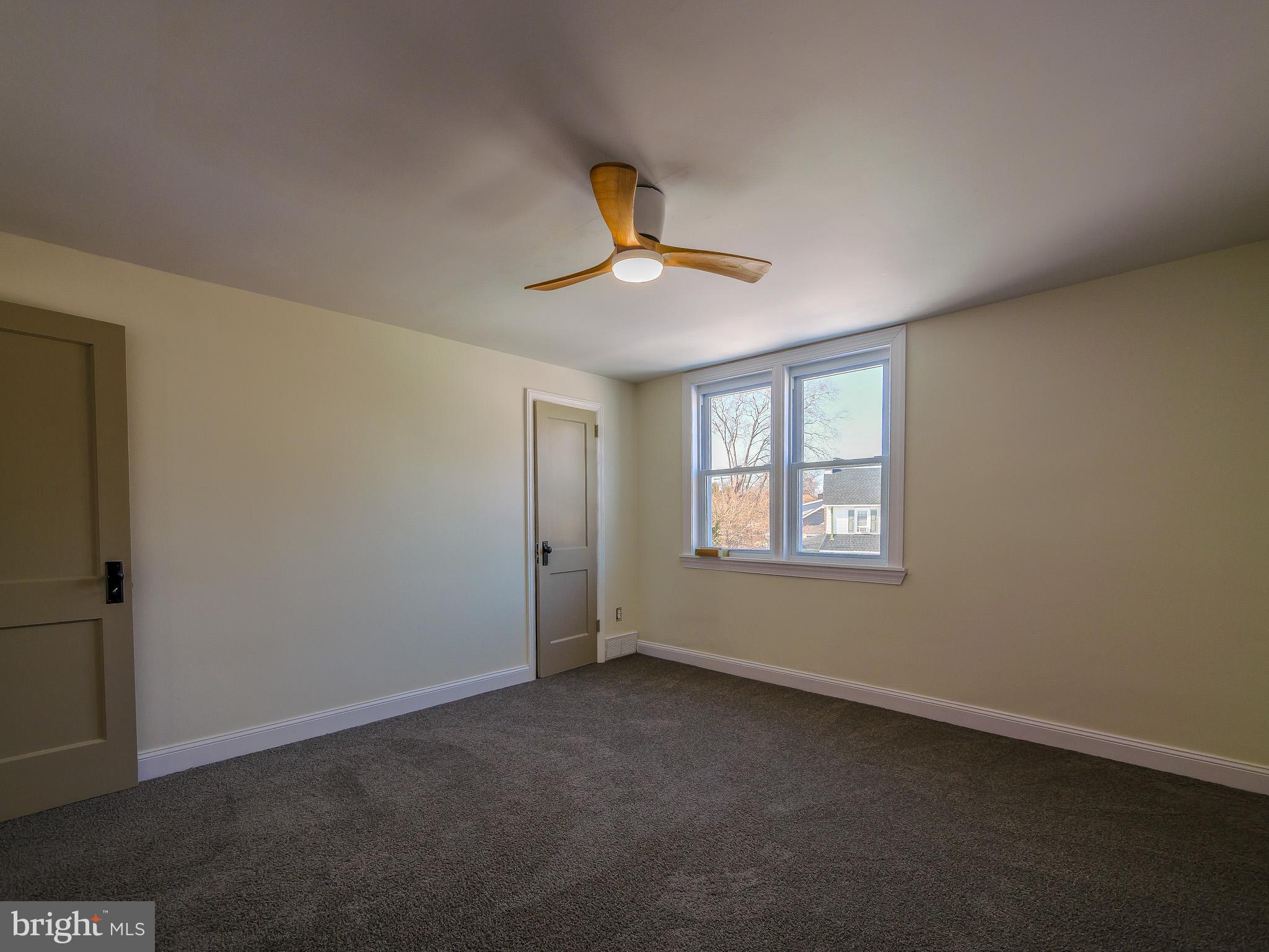 520 Rively Avenue Glenolden, PA 19036 - Photo 19 of 39