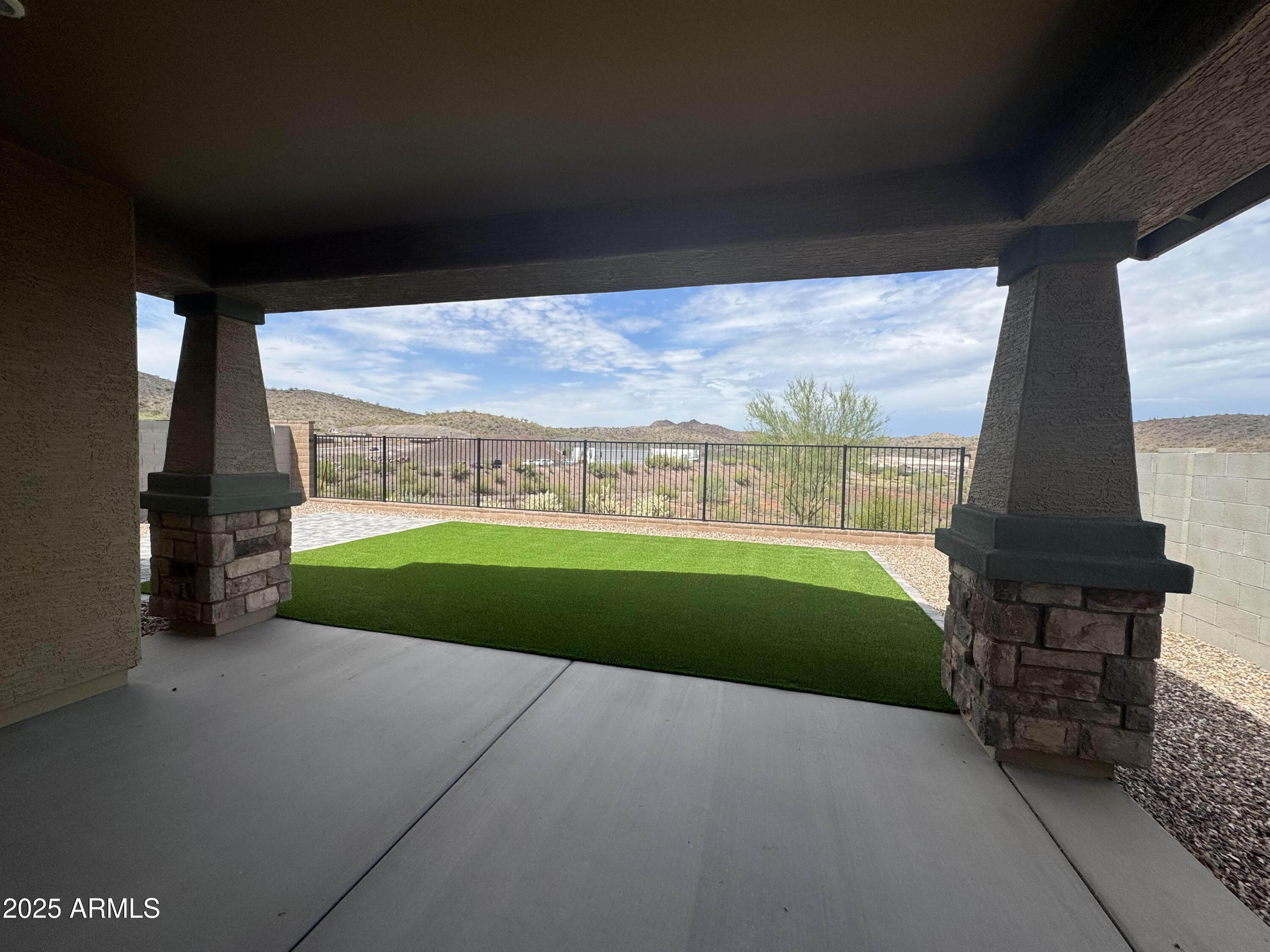 13420 West Eagle Feather Road Peoria, AZ 85383 - Photo 18 of 23 a view of outdoor space and yard