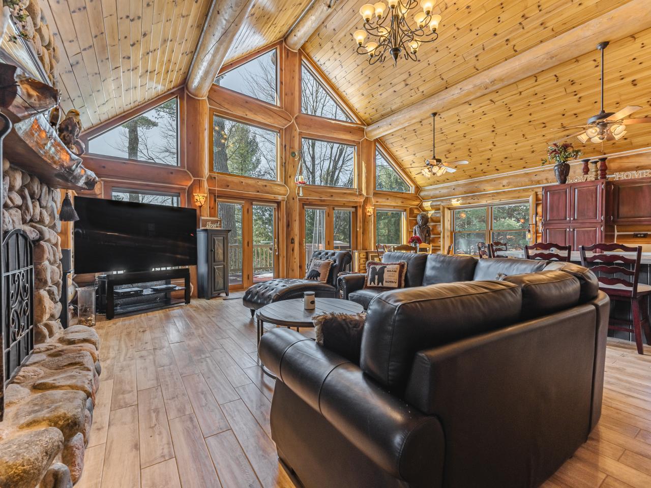 4137 Chain O Lakes Road Eagle River, WI 54521 - Photo 14 of 37 Gallery Image 14