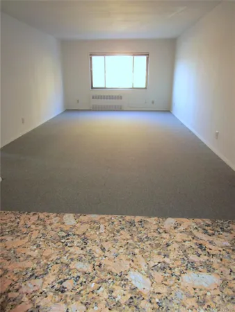 $2,350 | 680 North Terrace Avenue, Unit 2D, Mount Vernon, NY 10552