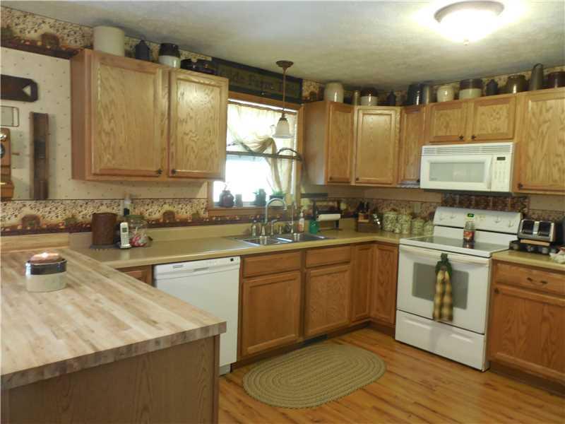 1830 Shady Plain Road Apollo, PA 15613 - Photo 2 of 16 Kitchen.